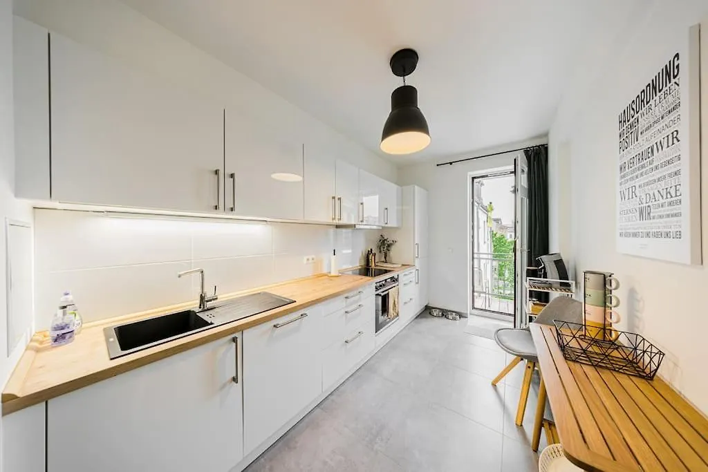 Stylisches Zentrales City-Apartment Mit 2 Balkonen Leipzig Apartment