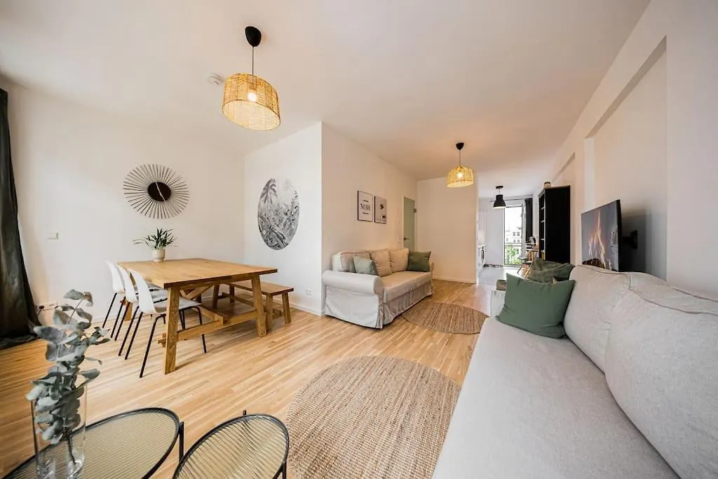 Stylisches Zentrales City-Apartment Mit 2 Balkonen Leipzig Apartment