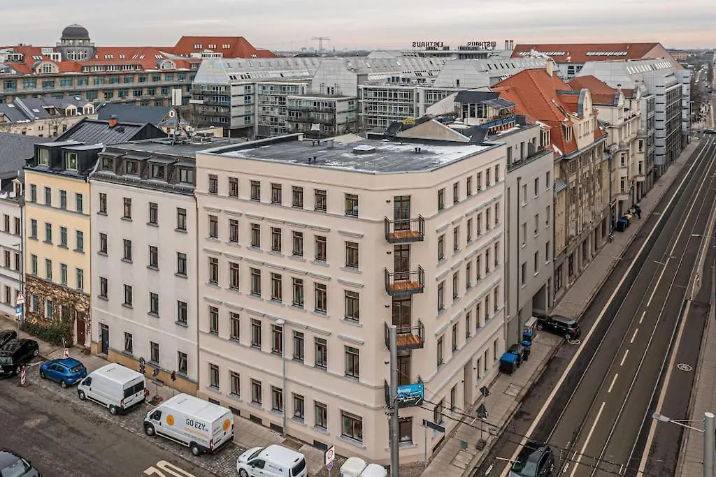 Stylisches Zentrales City-Apartment Mit 2 Balkonen Leipzig Germany